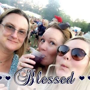 Meet your Posher, Carol